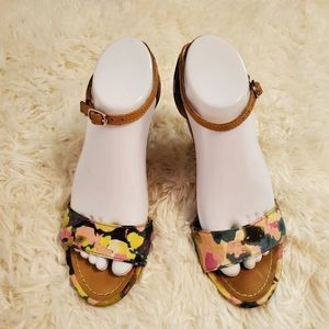 Seychelles floral wedges 7.5